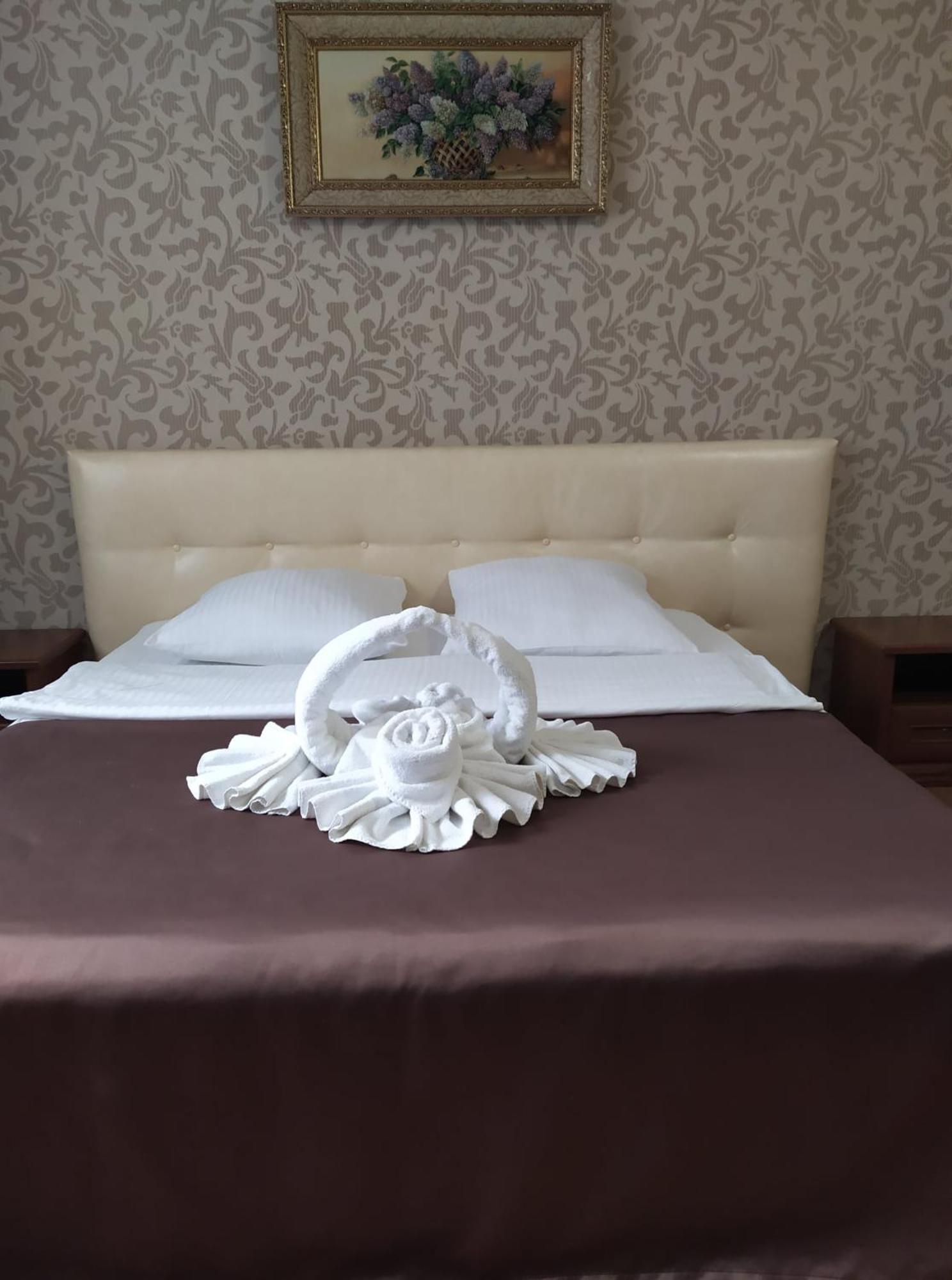 Uman Hotel Exterior photo
